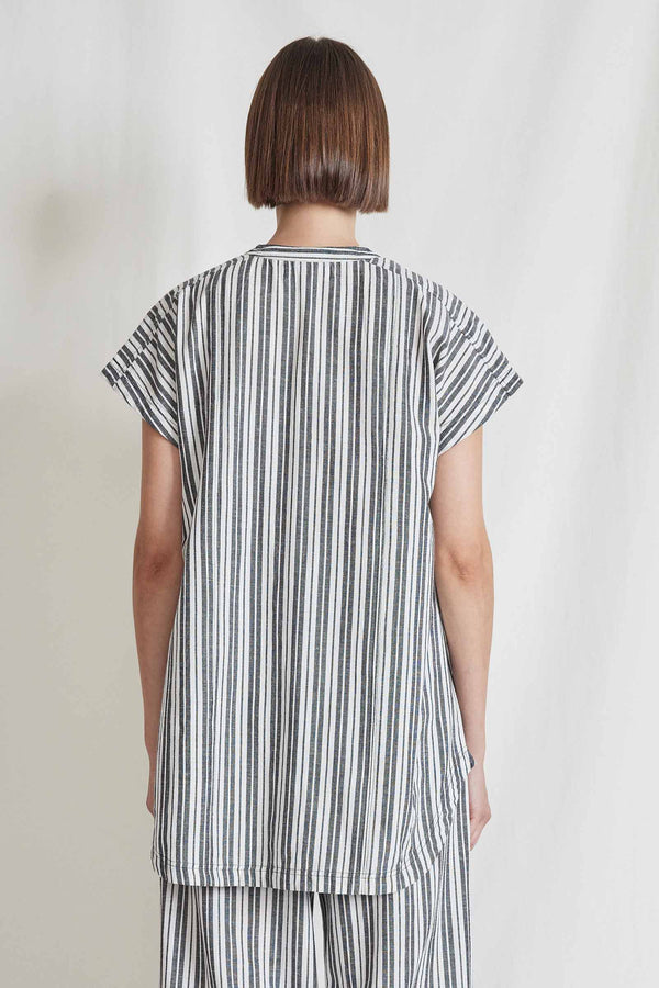 Pia Sleeveless Tunic
