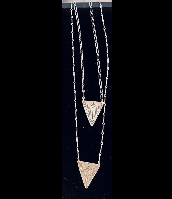 Arrowhead necklace
